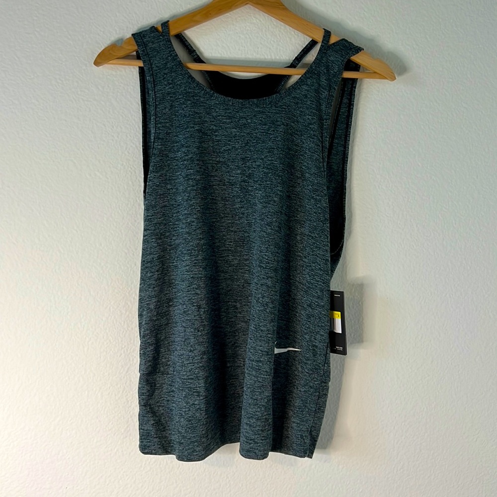 NWT Nike Dri Fit tank top size small